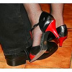 Radio Tango-Velours logo