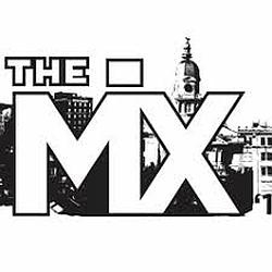 Mix Radio Machado logo